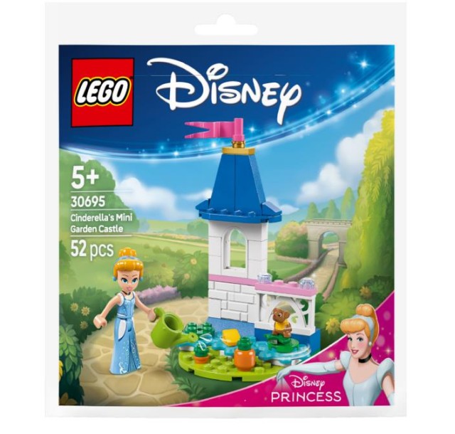 Конструктор LEGO Disney Princess Маленький замок Попелюшки в саду