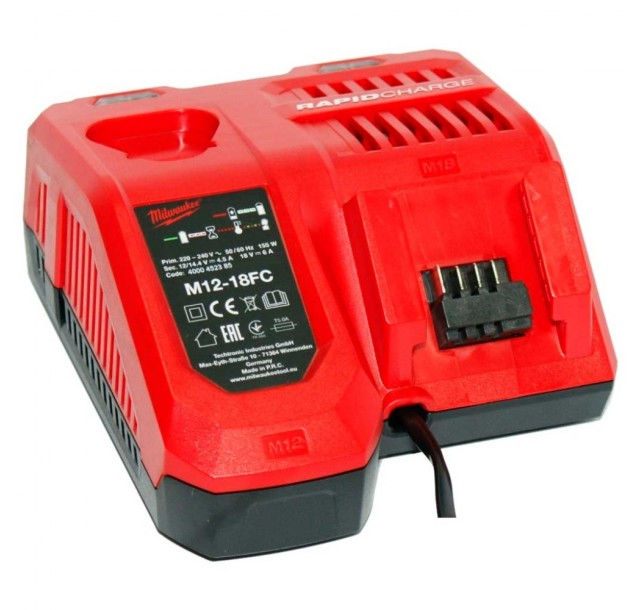 Зарядний пристрій Milwaukee M12-18FC TURBO, 12/18В, 1.01кг